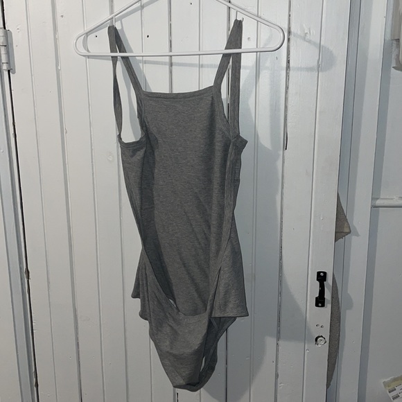 TOBI Bodysuit - Picture 2 of 2